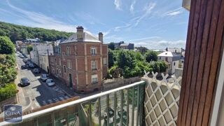  Appartement à louer 4 pièces 69 m²