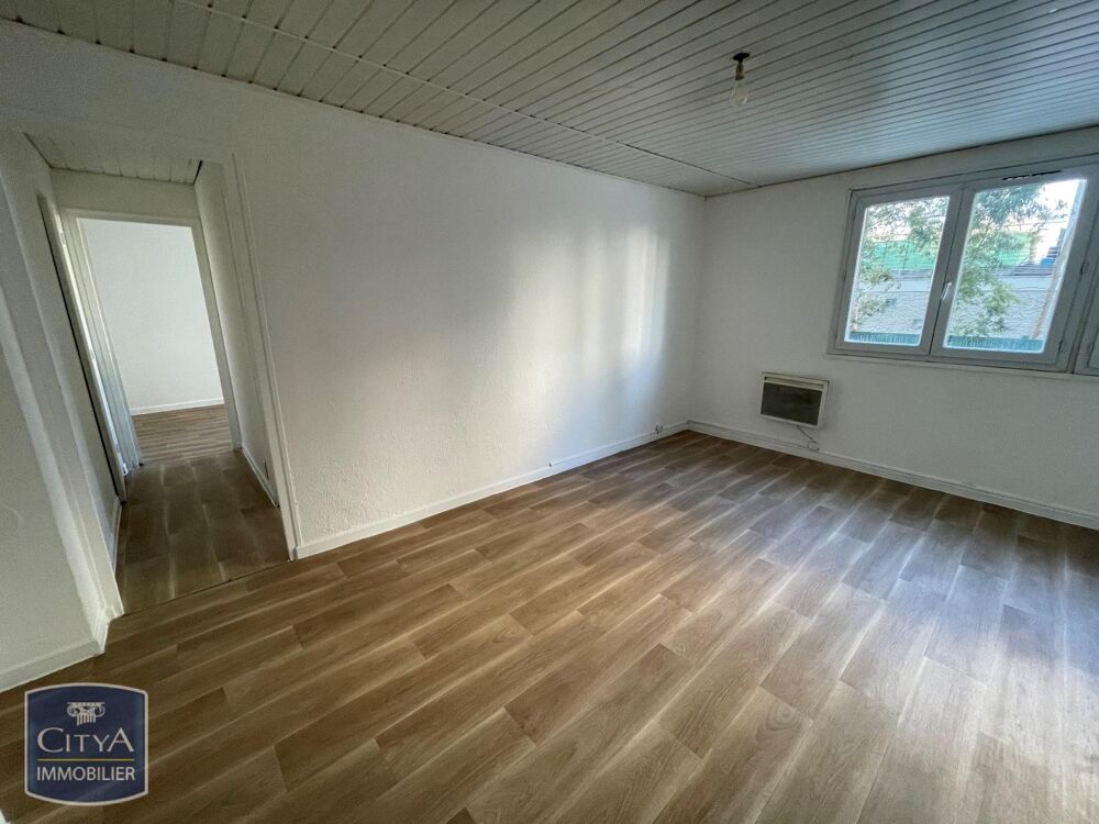 À LOUER : Appartement F3, 74 avenue Jules Vallès. Compre....