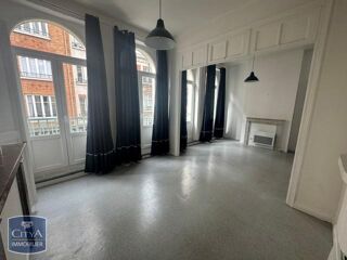 Appartement à louer 2 pièces 61 m²