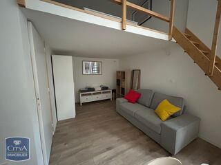  Appartement à louer 2 pièces 28 m²