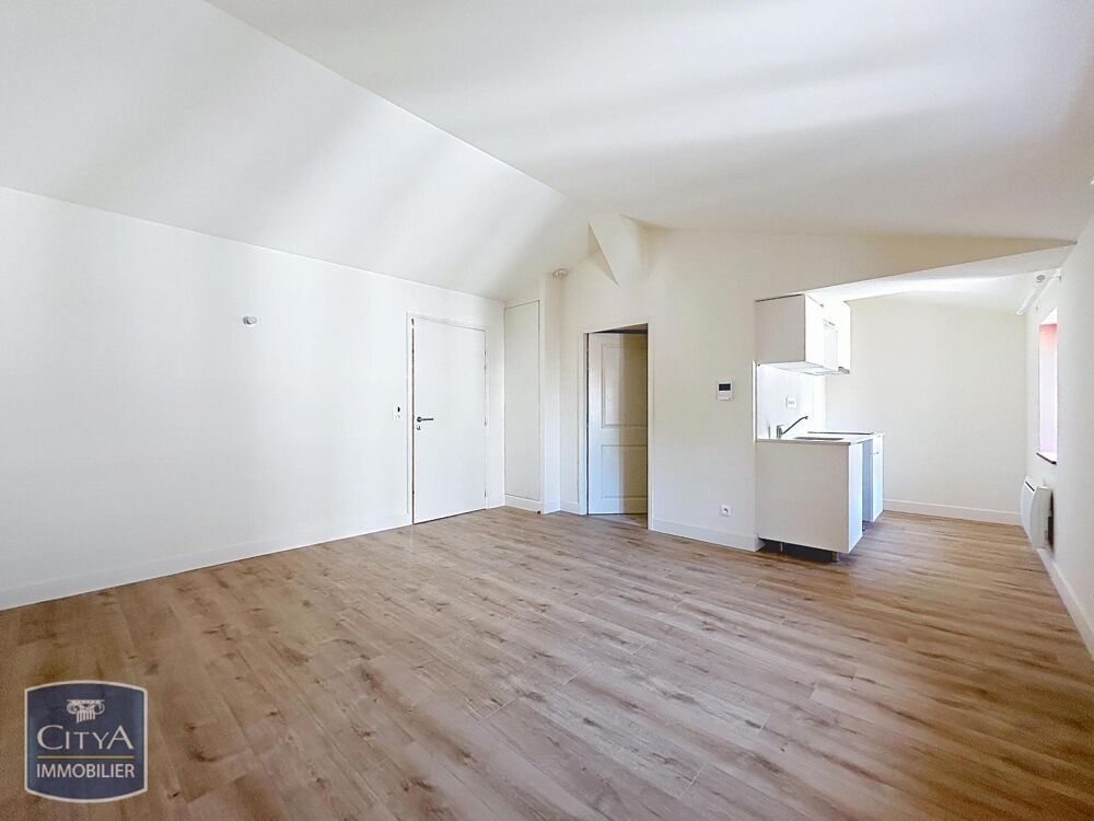 EXCLUSIVITE - A LOUER - NIMES - APPARTEMENT 1 PIECE RENO....