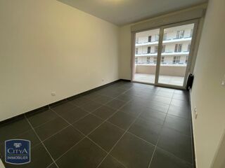  Appartement à louer 2 pièces 43 m²