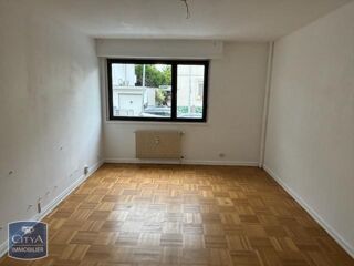  Appartement à louer 3 pièces 78 m²