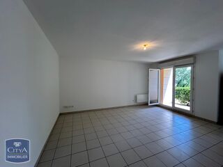 Appartement à louer 2 pièces 48 m²