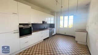  Maison à louer 6 pièces 201 m²