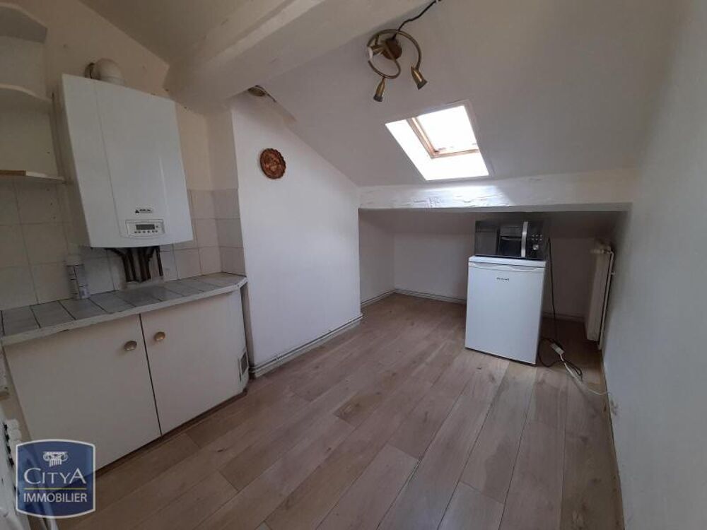 À LOUER : Appartement T1 à Saint-Étienne Citya Montchali....