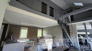  Maison  vendre 9 pices 288 m