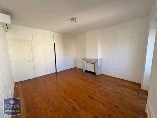  Appartement � louer 3 pi�ces 83 m�