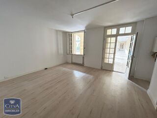  Appartement à louer 1 pièce 45 m²