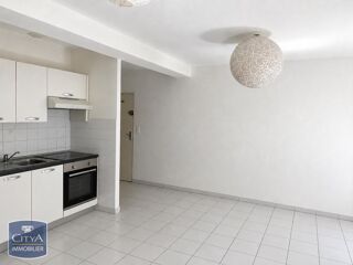  Appartement à louer 3 pièces 57 m²