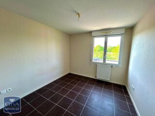  Appartement à louer 2 pièces 45 m²