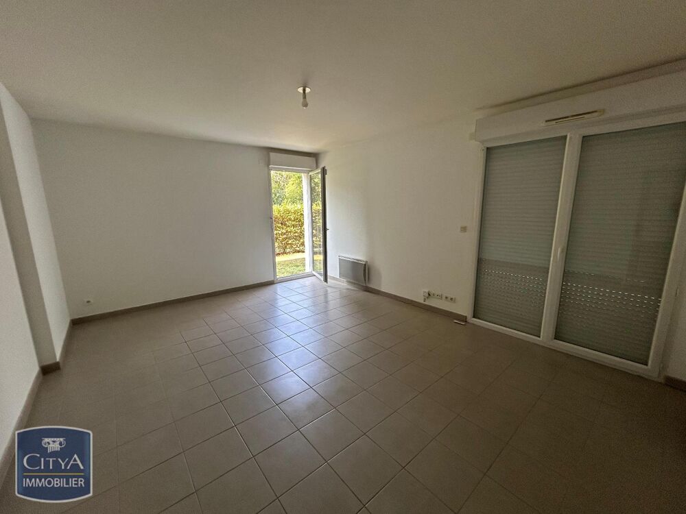 À LOUER : Appartement récent T3 situé à Saint-Avertin. C....