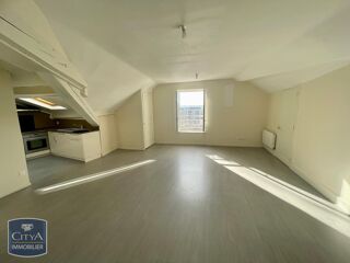  Appartement à louer 2 pièces 56 m²