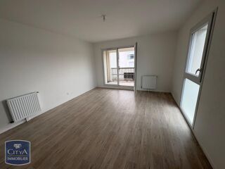  Appartement à louer 3 pièces 66 m²