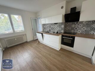  Appartement à louer 3 pièces 73 m²