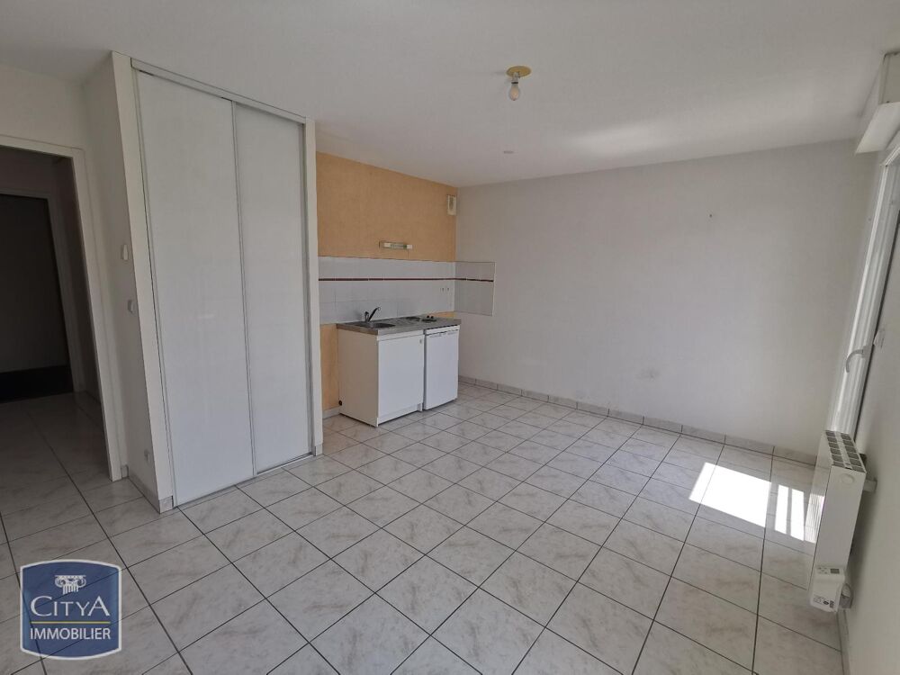 location Appartement - 1 pièce(s) - 25 m² Angoulême (16000)