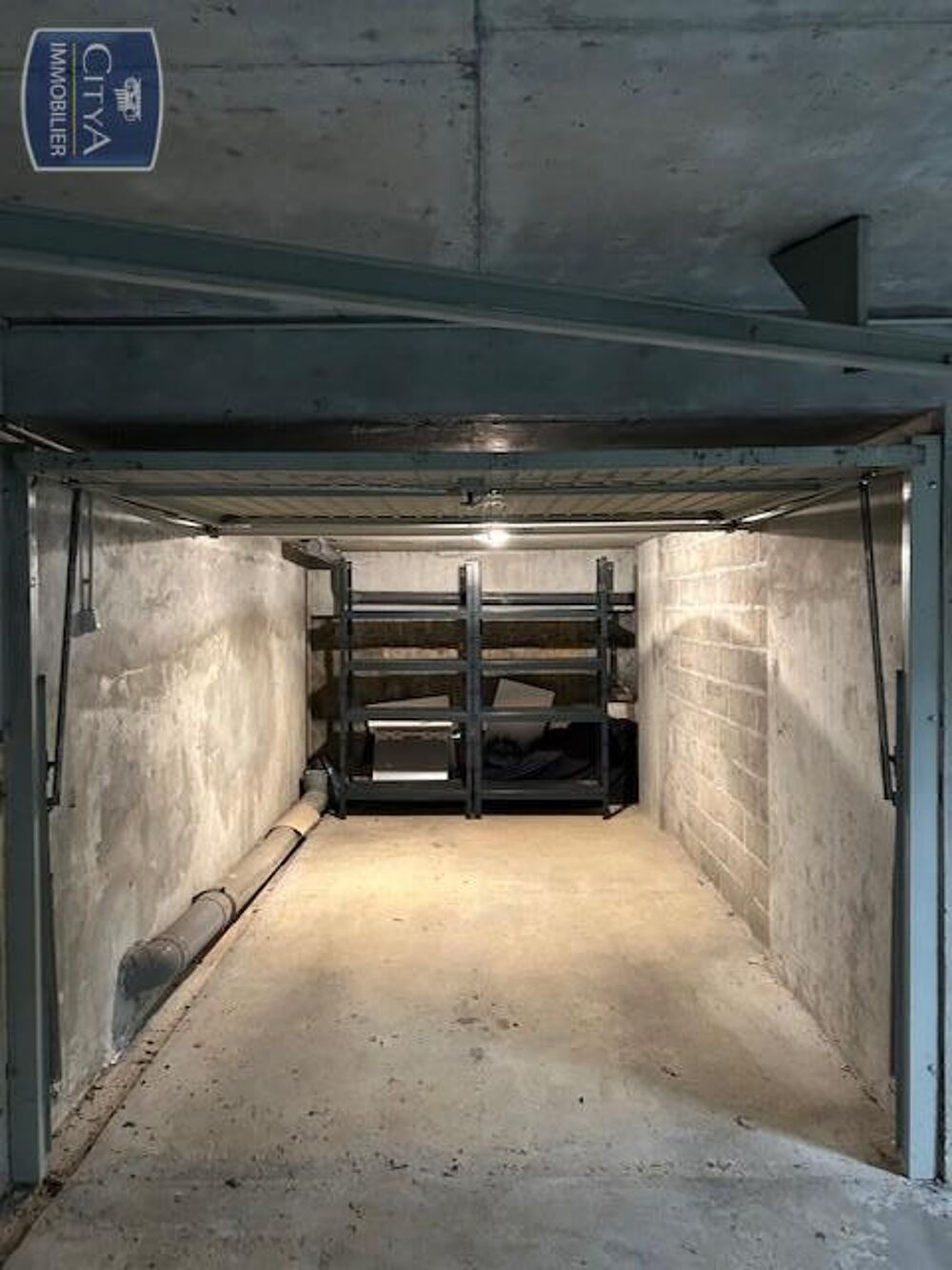 location Parking / Garage Lyon 4