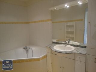  Appartement � louer 4 pi�ces 107 m�