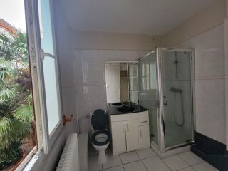  Appartement à louer 2 pièces 50 m²