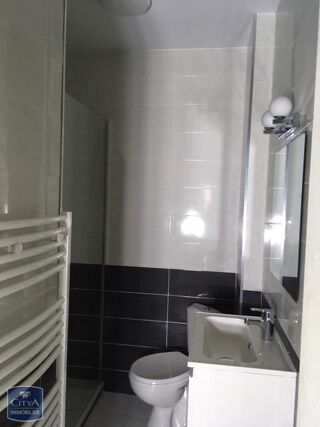  Appartement à louer 2 pièces 49 m²