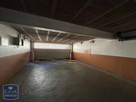  Parking / Garage � louer 