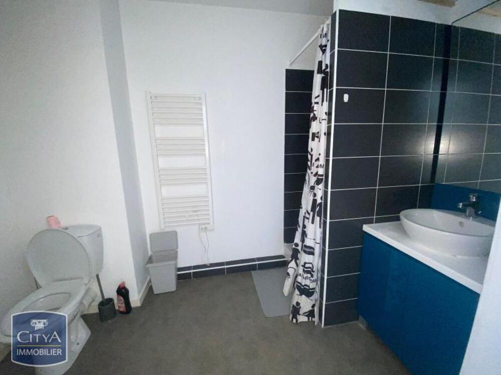 CITYA BOURGUIGNON PALLUAT propose à la location à CALUIR....