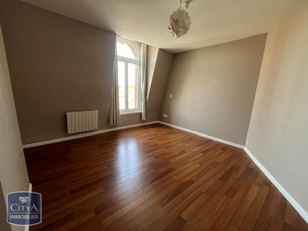 location Maison - 5 pièce(s) - 132 m² Cambrai (59400)