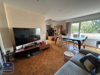  Appartement à louer 4 pièces 91 m²