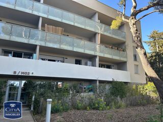  Appartement à louer 2 pièces 42 m²