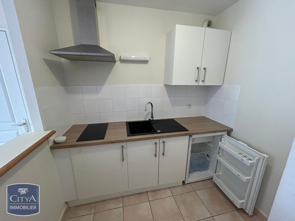 À LOUER : Appartement récent T2 situé à Cholet, dans le ....
