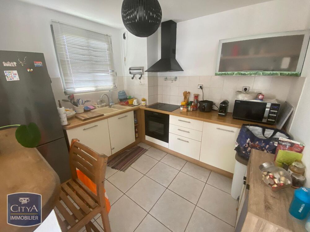 location Appartement - 3 pièce(s) - 75 m² Saint-Denis (97400)