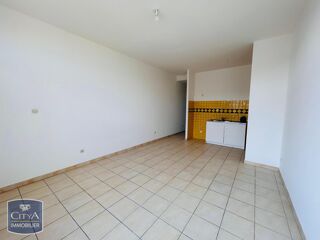  Appartement à louer 2 pièces 37 m²