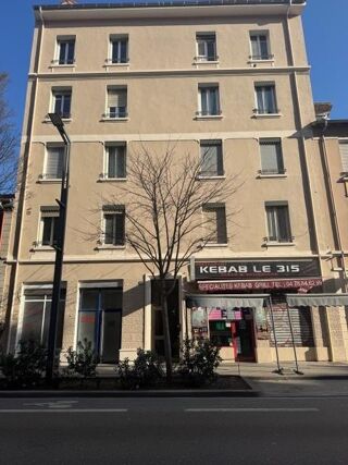  Appartement à louer 3 pièces 60 m²