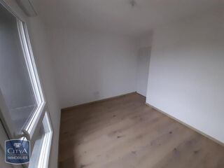  Appartement � louer 4 pi�ces 80 m�