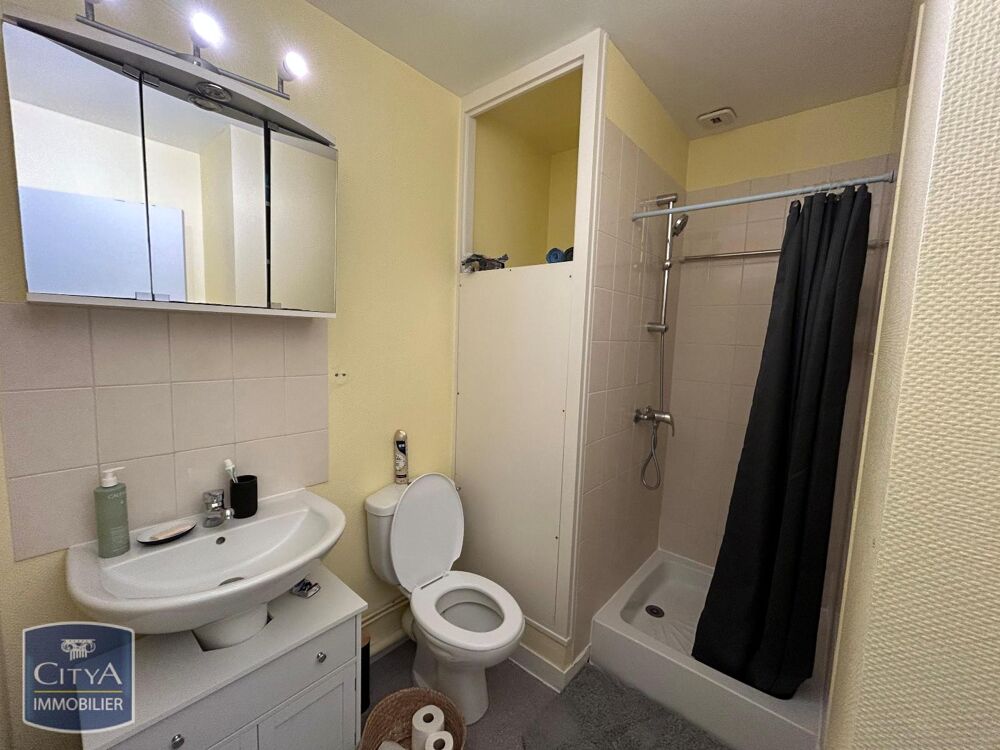 À LOUER : Appartement T1 situé à Damigny. Ce bien est id....