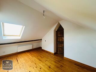  Appartement à louer 3 pièces 88 m²