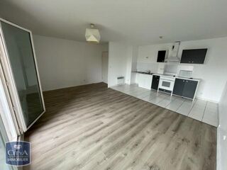  Appartement à louer 3 pièces 68 m²
