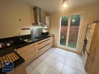  Maison à louer 4 pièces 77 m²