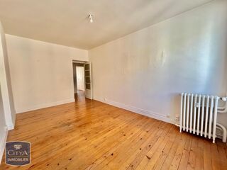  Appartement à louer 3 pièces 65 m²