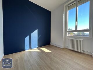  Appartement à louer 2 pièces 45 m²