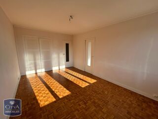  Appartement à louer 3 pièces 55 m²