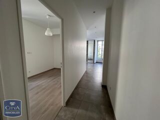  Appartement à louer 3 pièces 67 m²