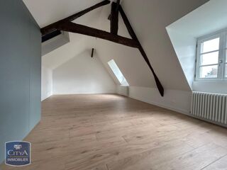  Maison à louer 4 pièces 144 m²
