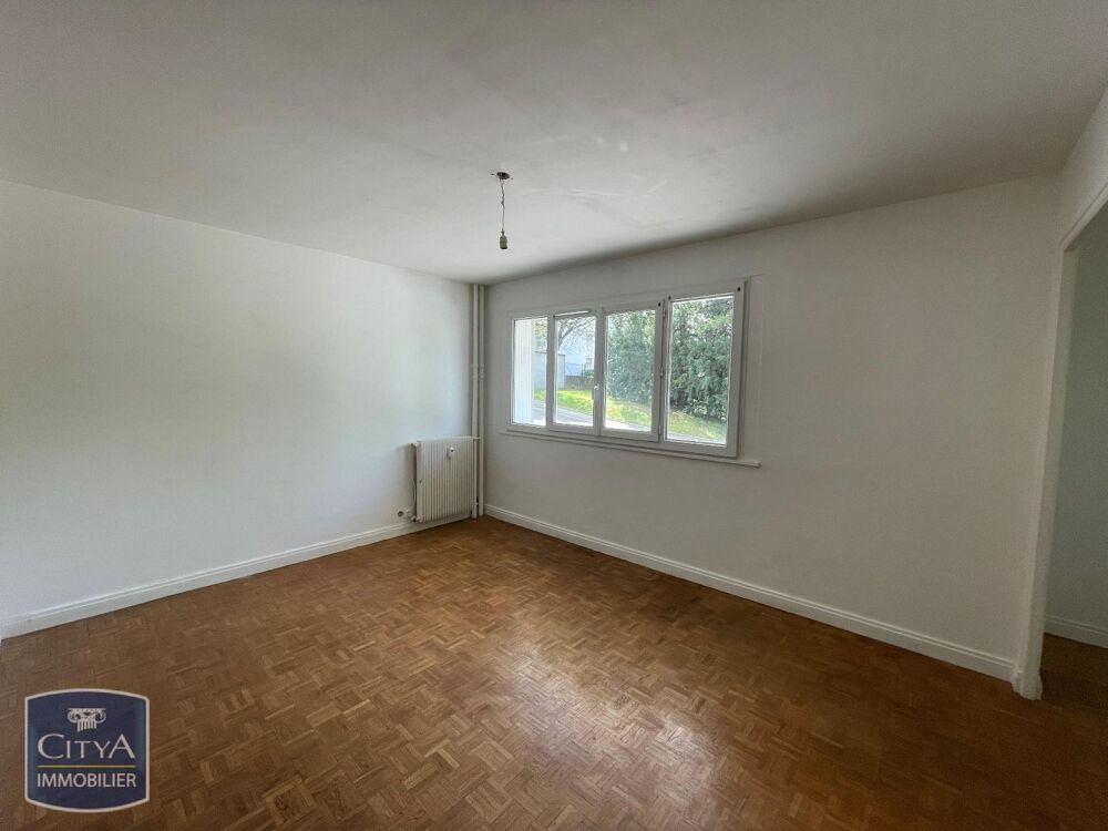 EXCLUSIVITÉ - APPARTEMENT 4 PIÈCES AVEC BALCON - 69600 O....