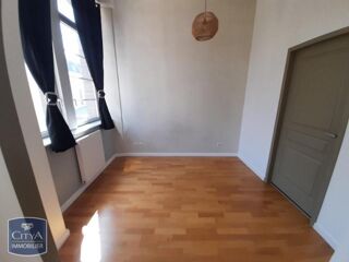  Appartement à louer 2 pièces 33 m²