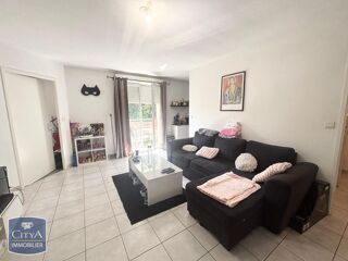  Appartement à louer 2 pièces 54 m²