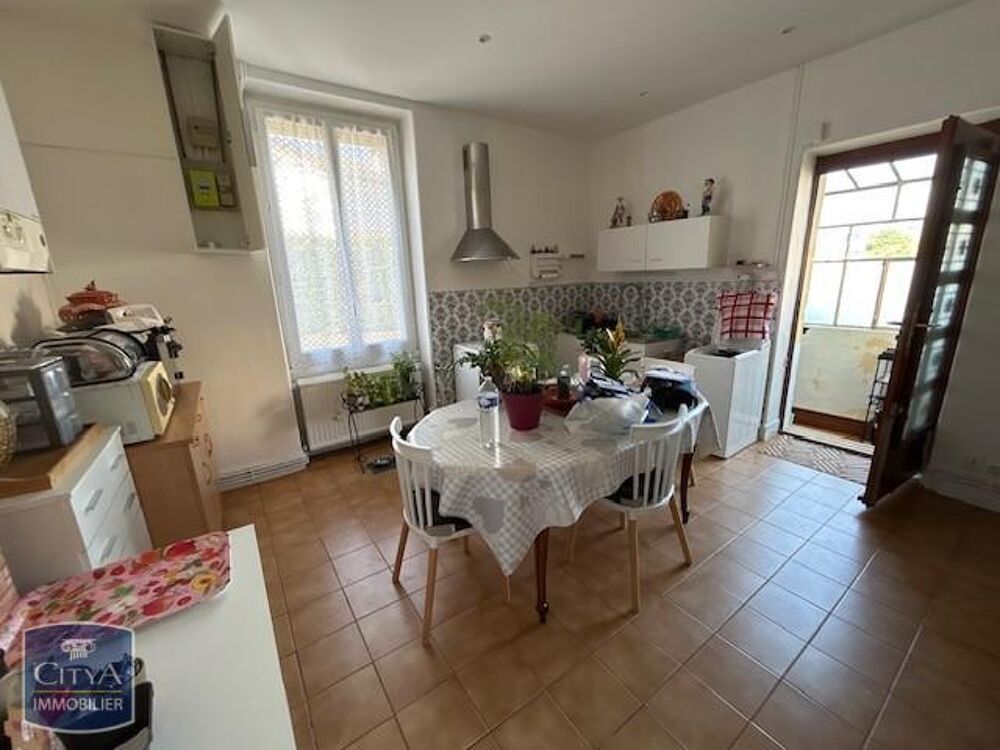 location Appartement - 4 pièce(s) - 84 m² Le Chambon-Feugerolles (42500)