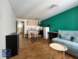  Appartement à louer 2 pièces 33 m²
