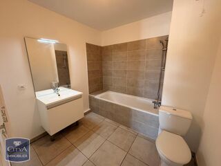  Appartement à louer 3 pièces 59 m²