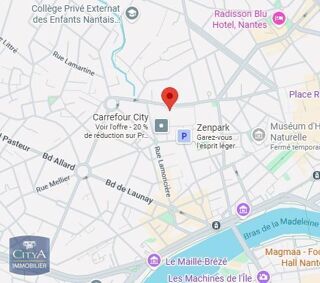 Parking / Garage à louer 